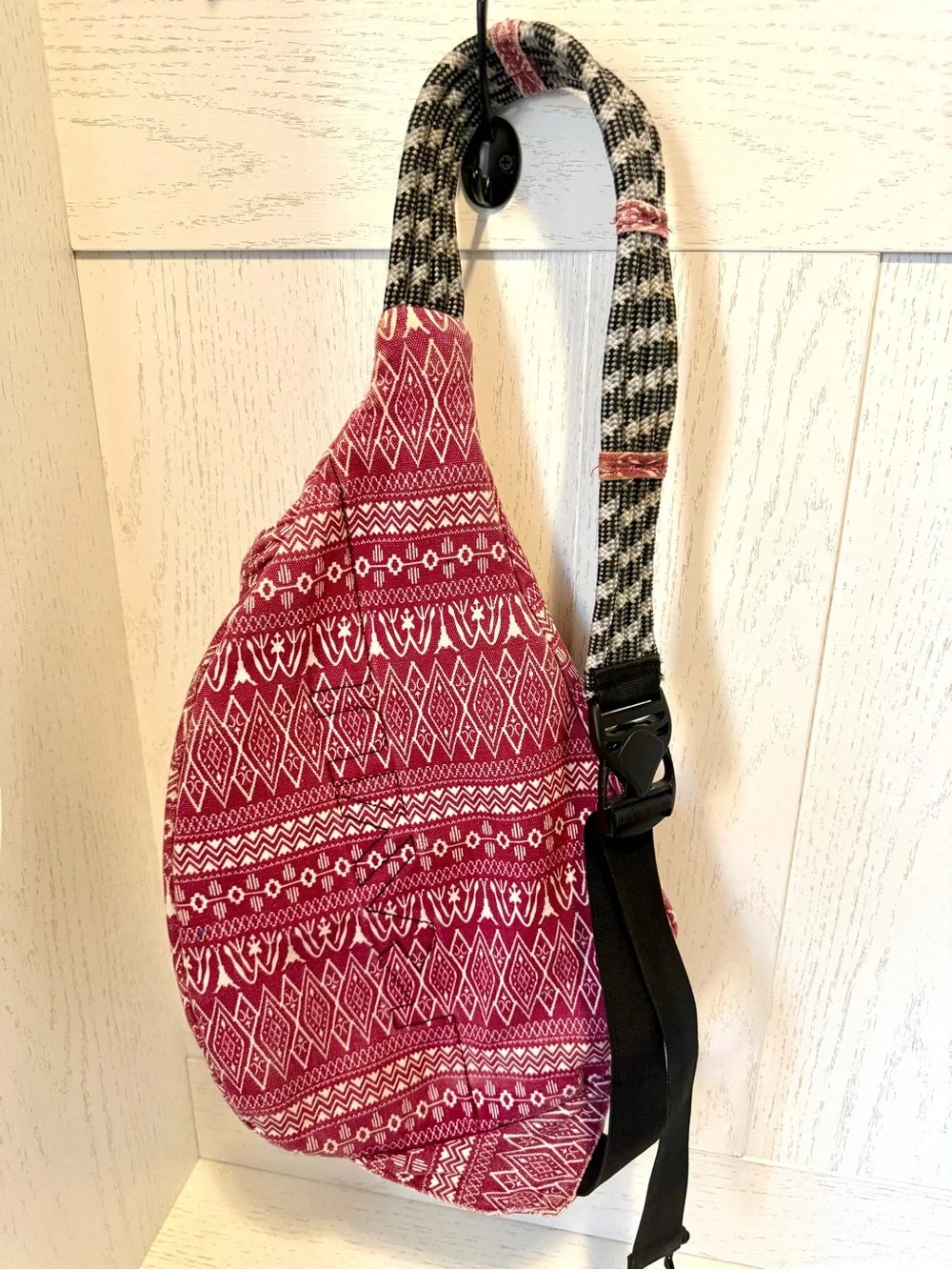 Kavu red Aztec print Crossbody Sling Bag with Black Strap